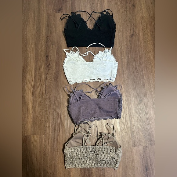 Wishlist Crochet Bralette Bundle (4) - Picture 2 of 9